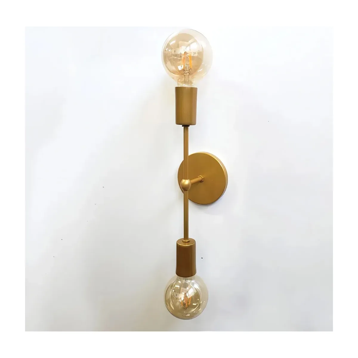 LAMPARA APLIQUE DE PARE DORADA 810-85065
